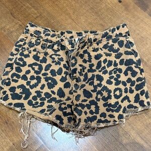 Hayden Girls Leopard Print Frayed Hem Shorts